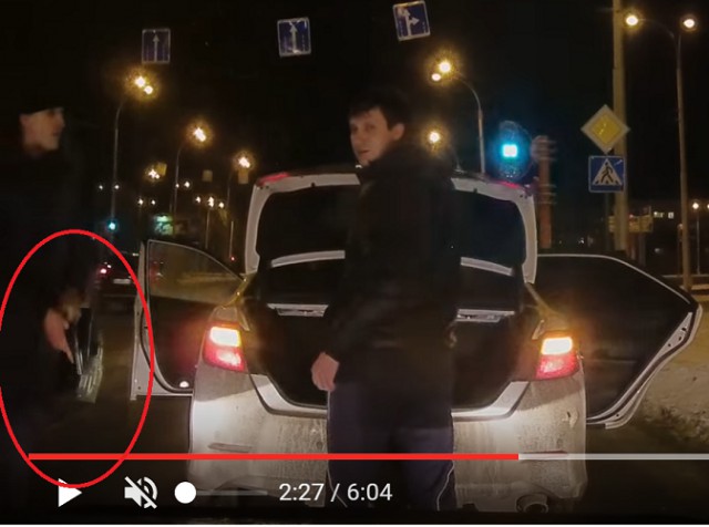 Разборка на дороге в Кемерово.