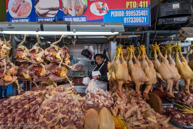 Хочешь увидеть колорит страны - иди на рынок. Рынок в Перу