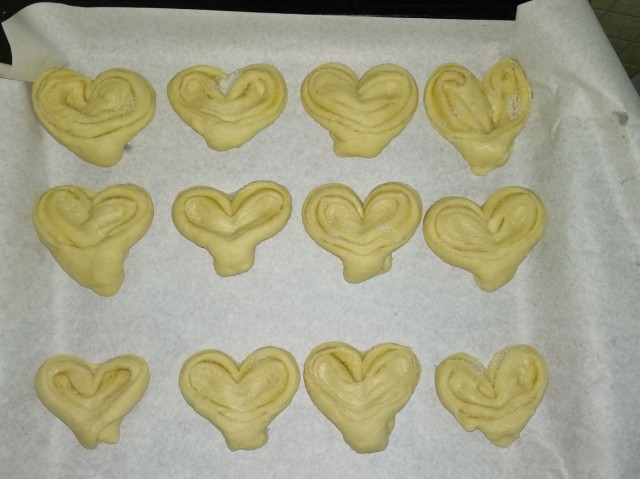 Домашние сахарные сердца.