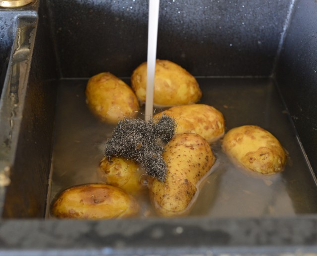 Кулинария: Картофельная Кожура (С ДР Ати!)