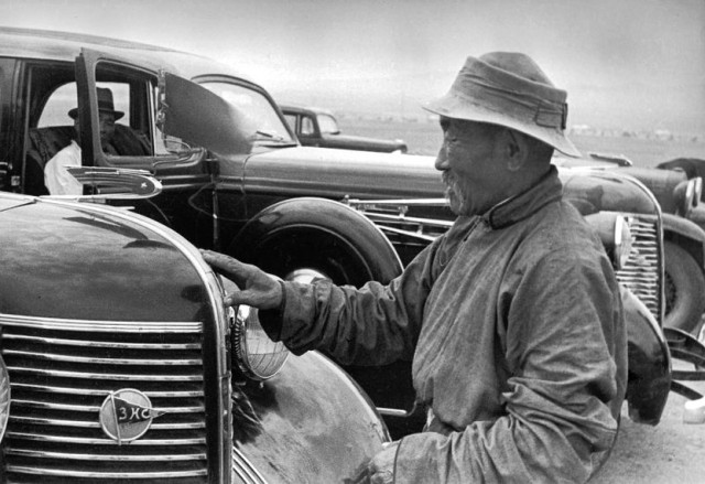 Черно-белые документы войны