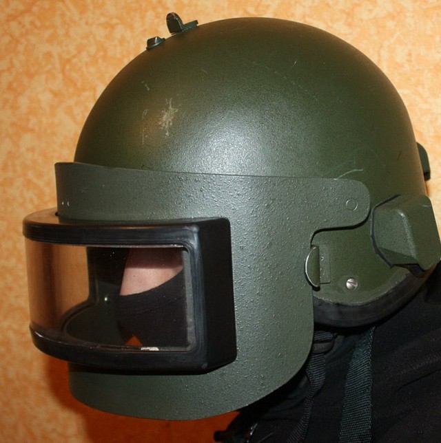 Что носить с классическим пальто?