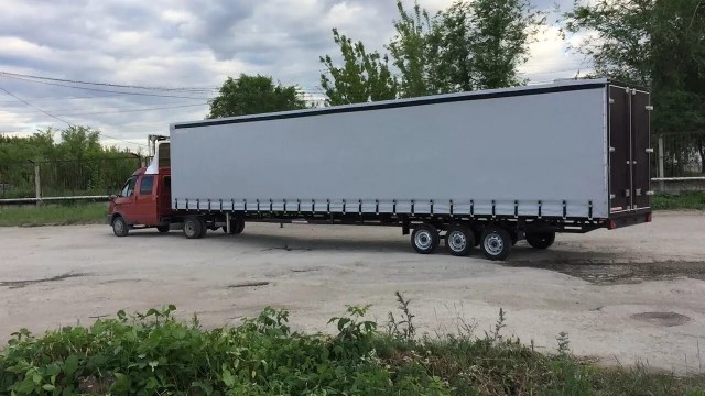 Дальнобойщики в РФ начали возить морские контейнеры на «Газелях», чтобы избежать «Платона»