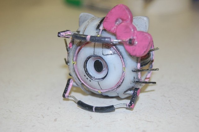 Роботизированный "Hello, Kitty"