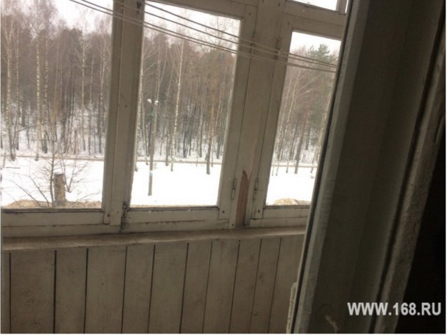 Заволжский (Ивановская область) чиновник кошмарит девушку-сироту