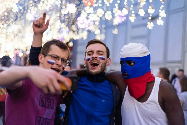 Мемы и приколы про матч России с Испанией