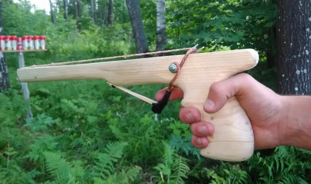 Купил сыну игрушку
