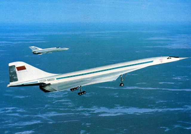 55 лет назад - 31.12.1968 провел свой первый полет первый в мире пассажирский сверхзвуковой самолет  ТУ-144