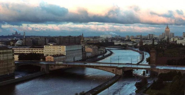 Москва и москвичи. Двадцатый век. 04.04.24