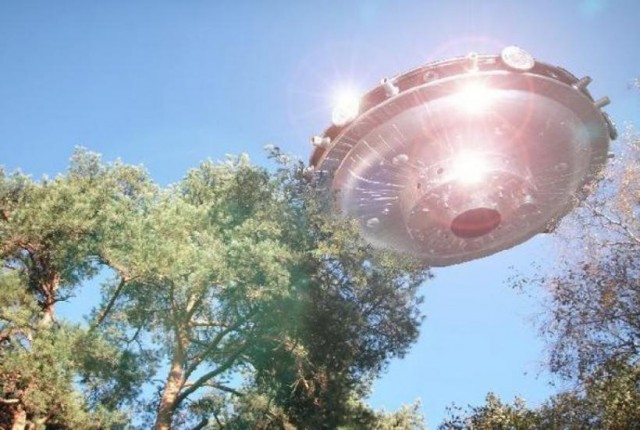 Связь будущего: почему гравитационные волны могут стать ключом к межзвездным коммуникациям