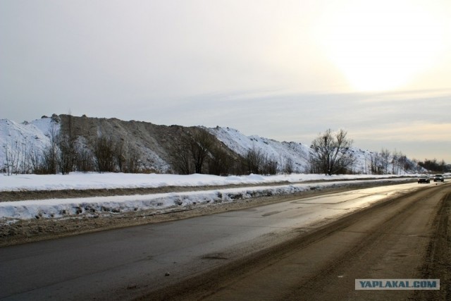 Свалка снега в Питере