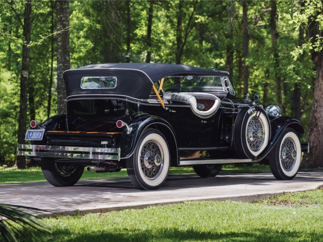 Автомобили RM Auctions. Июль 2015
