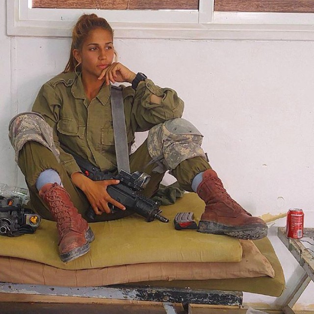 Девушки Армии Обороны Израиля