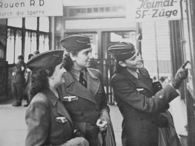 История в фотографиях