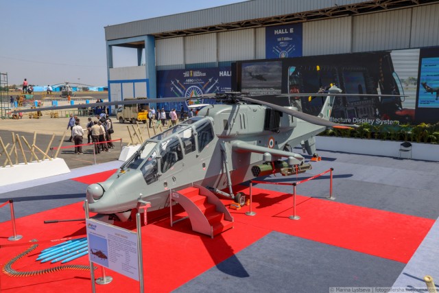 Аэро Индия-2021 проходит в Бангалоре