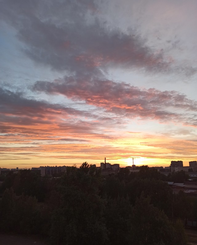 Девушка не дает уже месяц