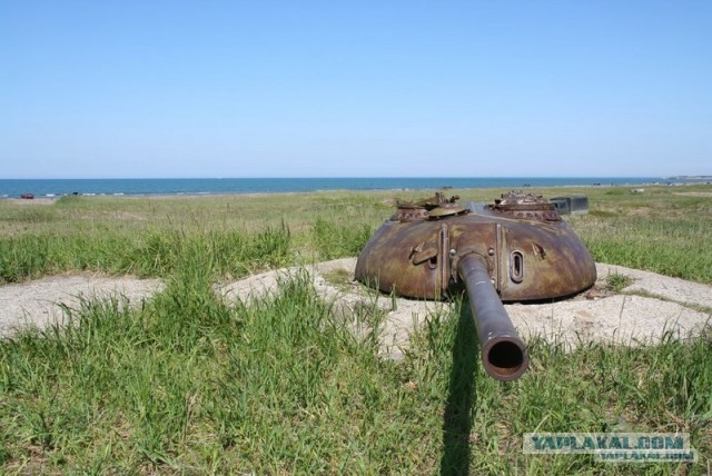Заброшенные танки ИС-3 на самом южном мысе острова Сахалин: РТОТ "Крильон"