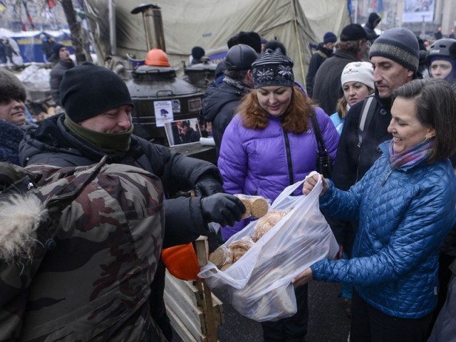На Украине люди вышли с лозунгами вернуть Залужного