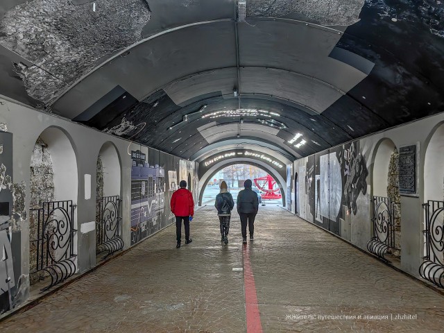 Рок-переход на Плотинке. Как преобразился переход Цоя в Екатеринбурге