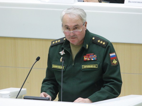 «Если полезут, то получат по соплям»: Картаполов оценил угрозу российским военным базам в Сирии