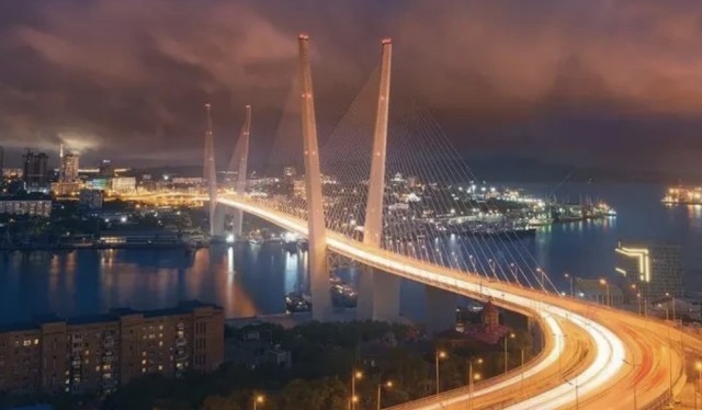 СМИ: накануне ВЭФ во Владивостоке секс-услуги выросли в цене до 600 тысяч рублей