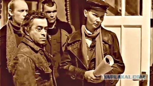 Хочу предложить вам взять несколько журналов в пользу детей Германии. По полтиннику штука