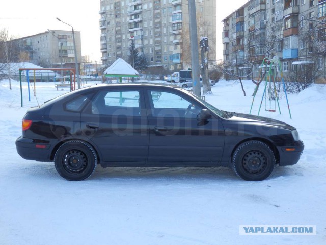 "АвтоВАЗ" опубликовал фото хэтчбека Lada Granta.