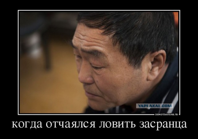 Мужик отчаялся ловить серийного засранца, мажущего дерьмом его дверь