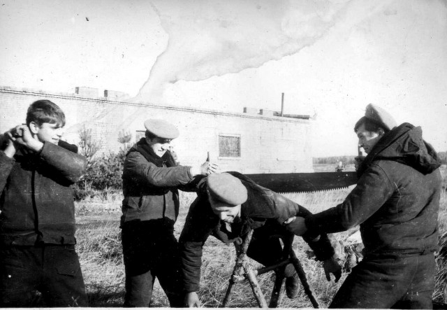 Мужики! Давайте свои фото в армии и сейчас!