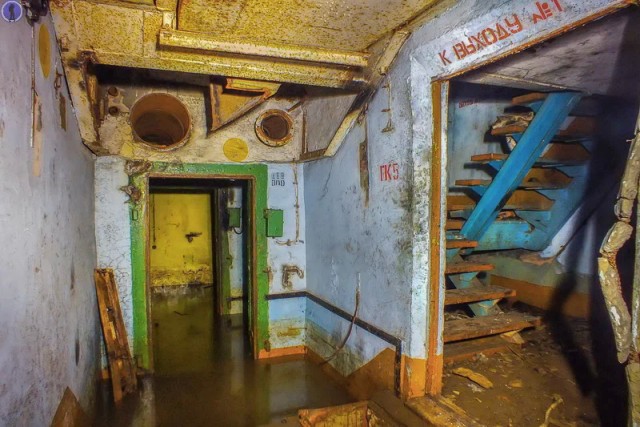 Заброшенный бункер передающего радиоцентра узла связи Генштаба ВС СССР