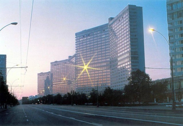 Москва и москвичи. Двадцатый век. 25.08.24