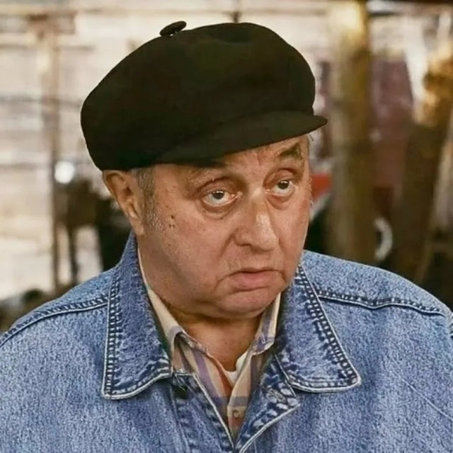 Шопинг по-советски: что продавали в куйбышевских магазинах 70 лет назад