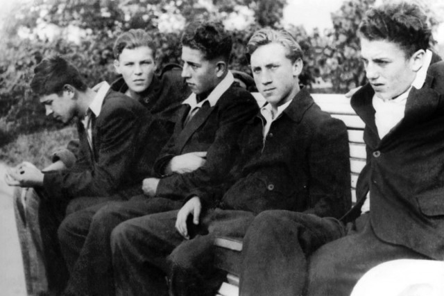 Лица советской эпохи.  В.Высоцкий. 1938-1955