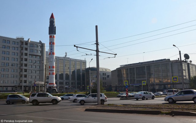 "Зато мы делаем ракеты и перекрыли Енисей" (с)