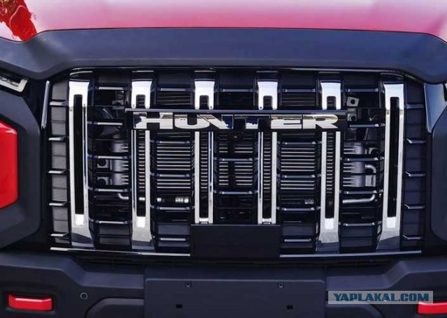 Минпромторг показал новинку УАЗа. Ей оказался китайский JAC T9