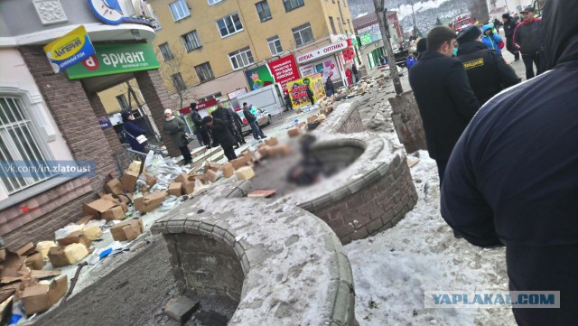 В СМИ появились первые кадры с места смертельного ДТП под Челябинском
