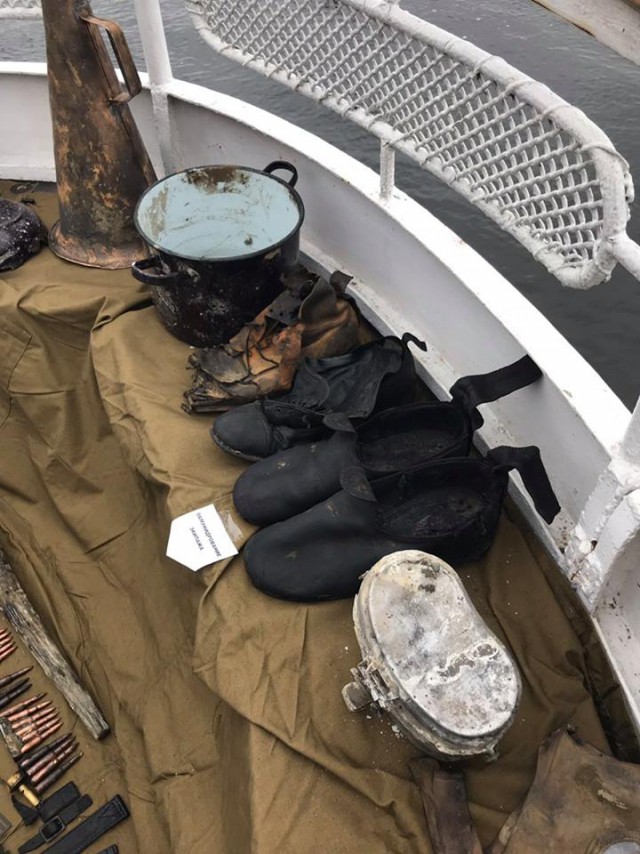 На борту поднятого бронекатера БК-31 найдено большое количество оружия