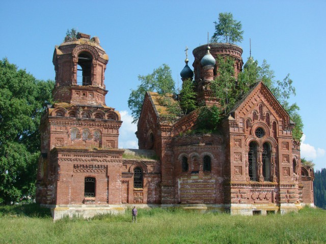 Забытые храмы Урала