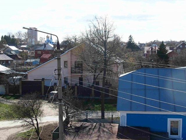 Стоит ли переезжать из квартиры в свой дом?