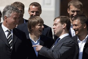 Фотожаба: Медведев и Футболисты