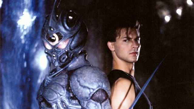 Забытые видеокассеты VHS, которые брали из видеопроката или у знакомых
