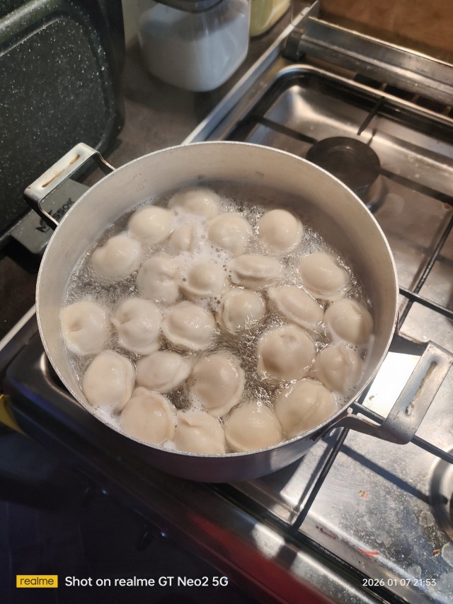 С Рождеством.