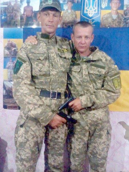 Служили два товарища