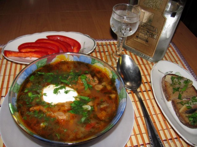 Пятничные посиделки на теплотрассе (с)
