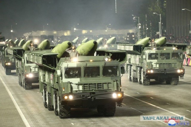 Военный парад в Северной Корее