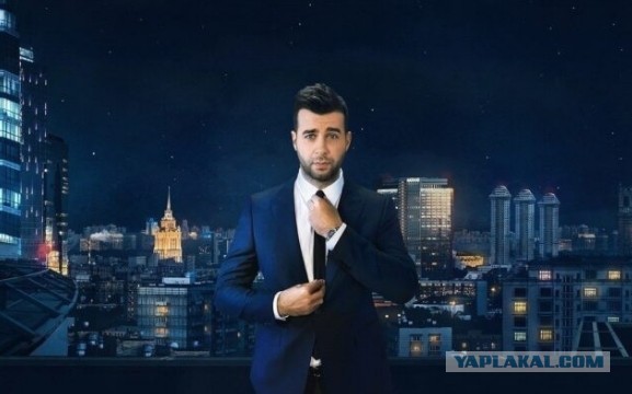 Стало известно, что Иван Ургант до сих пор получает зарплату на Первом канале