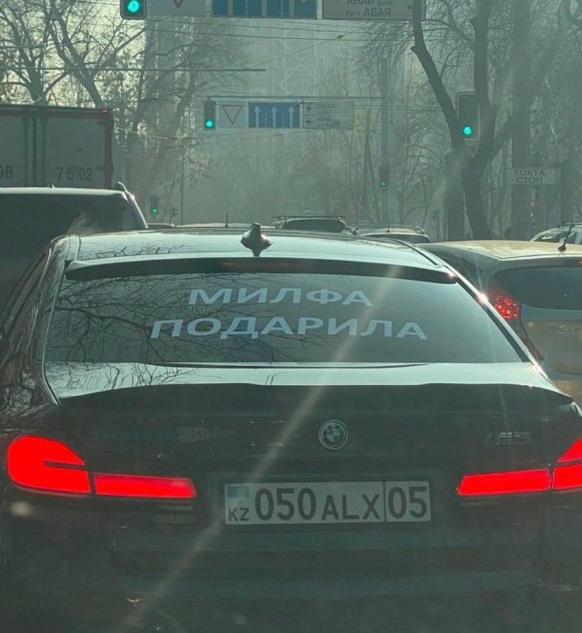 Завалялось тут случайно немного забавных картинок