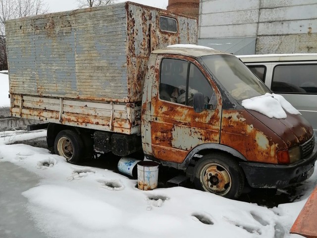 Росавиация проверяет бреющий полёт вертолёта «Gazelle» с человеком за бортом