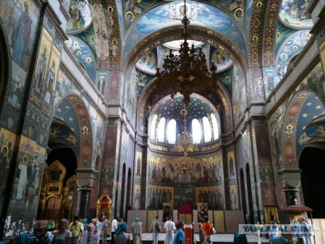 Абхазия (море), Армения (абрикосы)