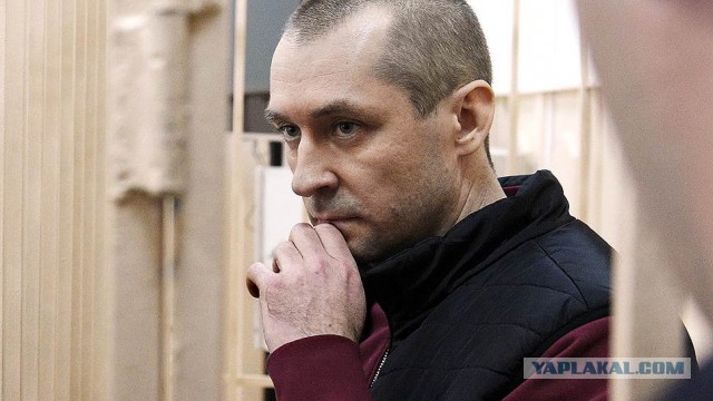 Путин ввел запрет на уличные табло с курсом валют
